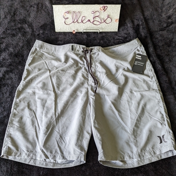 Men's Hurley Swim Trunks 42 - Picture 1 of 9